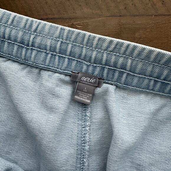 Aerie Denim Tie Front Pull On Shorts Light Wash Large - Picture 3 of 3